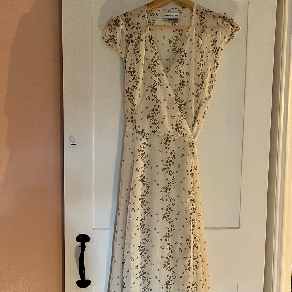 Urban Outfitters Dress. Cream color with floral pattern. Size Small.